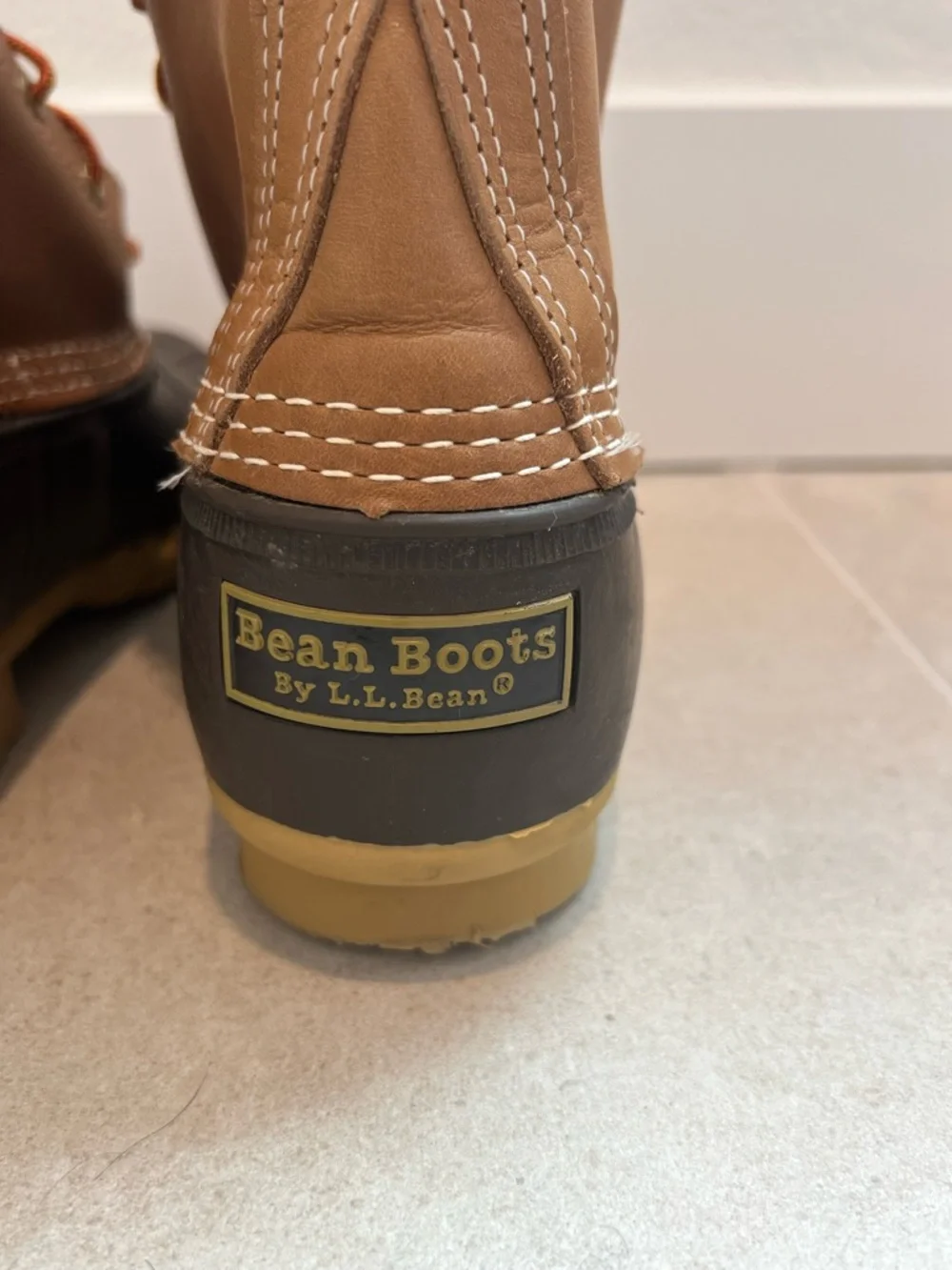 L.L.Bean Bean Boots Men’s Size 9 Made in Maine Brown Leather Duck Boots